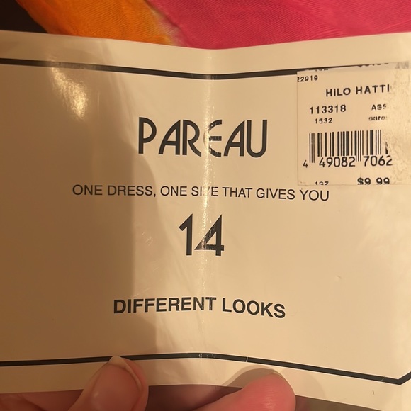 Can turn into a dress/cover up - Picture 2 of 2